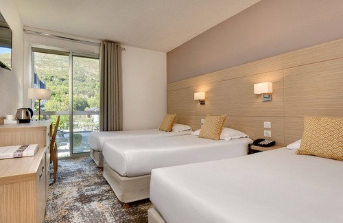 Lourdes Hotel | Hotel Mediterranee