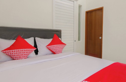 Jember Hotel | Hotel O Antosa Family Residence