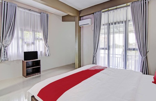 Pekanbaru Hotel | Hotel O Penginapan Thoybah Syariah Near Pondok Pesantren UMAR BIN KHATAB km 9 garuda sakti