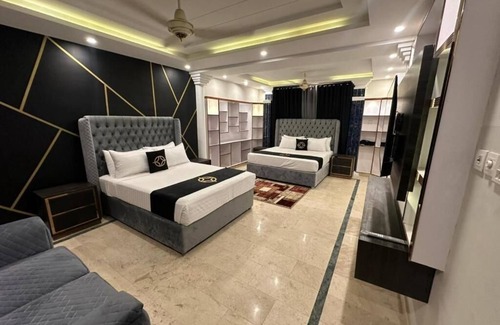 F-6 Sector Hotel | Hotel Oasis by Oxvue