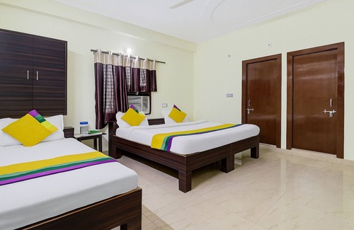 Mathura Hotel | Hotel Pragati palace