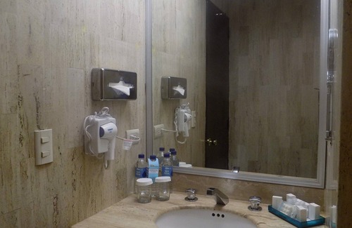 Downtown Culiacan Hotel | Hotel San Marcos Express