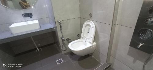 Ranjit Avenue Hotel | Hotel Sanjog International