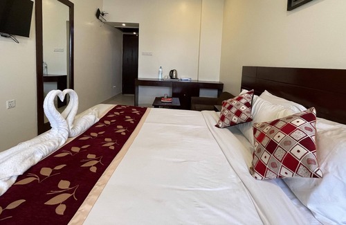 Cox's Bazar House | Hotel Sea Cox - Deluxe Couple Room - Non AC