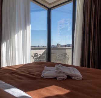 Saburtalo Hotel | Hotel Solum Roof Top