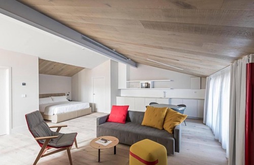 Ciutat Vella Apartment | Hotel & Spa MYR Plaza Mercado