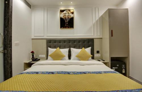 Paharganj Hotel | Hotel The Kaca International-New Delhi Railway Station