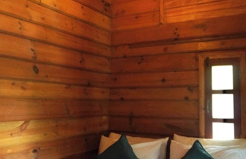 Mallital Hotel | Hotel YAN Residency Naukuchiatal Bhimtal