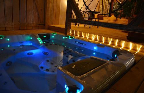 Celadna Hotel | Hotel Zámeček na Čeladné