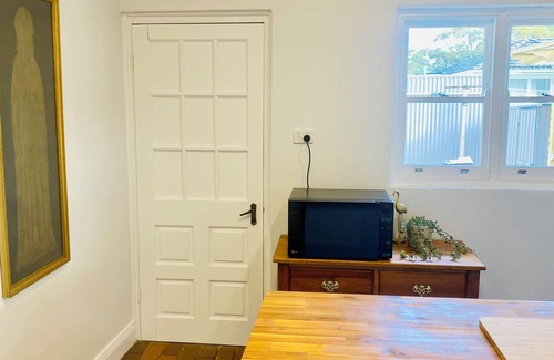 Banksia Park House | House in North-East of Adelaide. Close to nature and a short trip to amenities