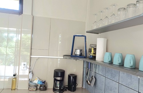 Bouvet Island House | House with beautiful forest view, A/C, balcony and kitchen 5 min from downtown