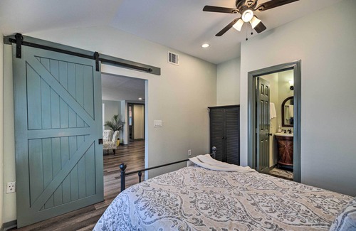 Shady Acres House | Houston Heights Bungalow - 6 Mi to Downtown!