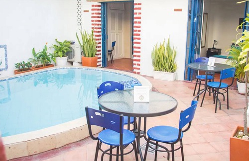 Cartagena Walled City Cabin | Hpt-sm1 Hotel Room In Getsemani With Pool, Breakfast And Wifi