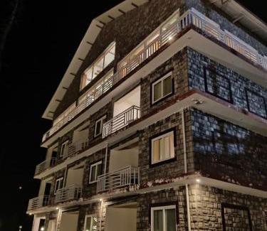 Changla Gali Resort | Humming Bird Resort and Executive Suites