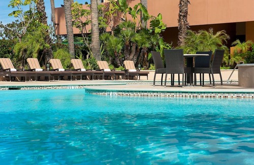 Airport Area Hotel | Hyatt Regency John Wayne Airport Newport Beach