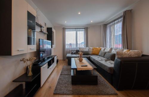 Sarnitsa Apartment | Hyggemate - Топъл и стилен престой в Сърница