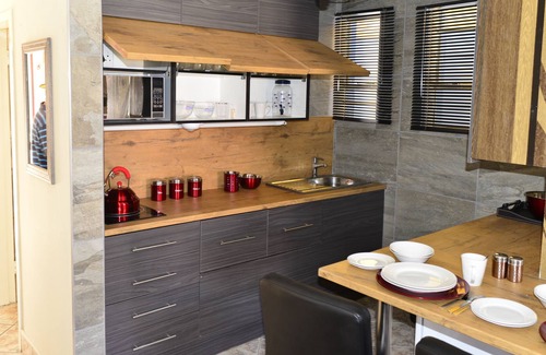 Krugersdorp Apartment | Hyswan