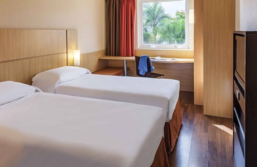 Aguas Belas Hotel | ibis Curitiba Aeroporto