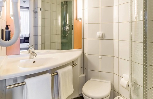 Ochota Hotel | ibis Warszawa West Station