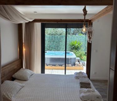 Le Grau-dʼAgde Apartment | Ibiza and Spa