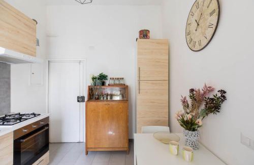 Testaccio Apartment | iFlat Little flat in Testaccio perfect WFP, WIND, FAO