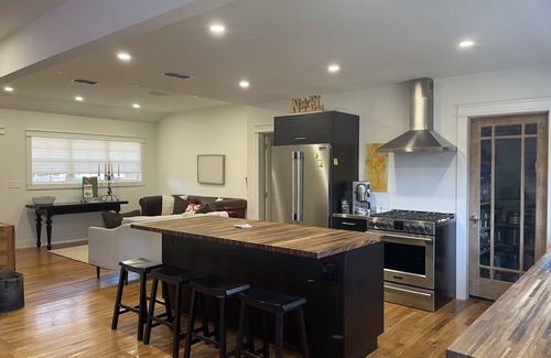 Tech Terrace House | In the heart of the tech terrace unit neighborhood