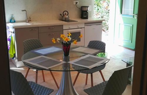 Reillanne House | In the Luberon, indulge yourself with a private spa and sauna