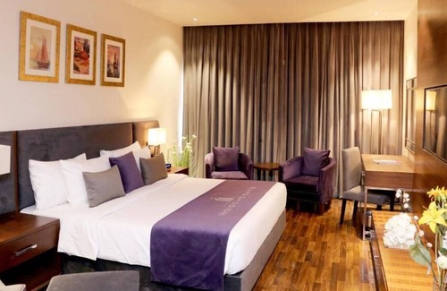 Gulberg Hotel | Indigo Hotel