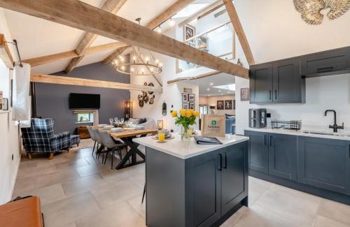 Settle House | Ings Barn