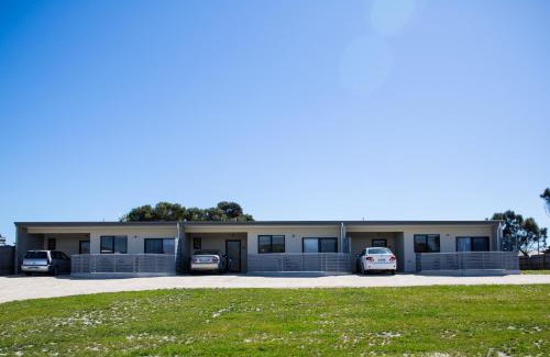 Whitemark Apartment | Island Quarters