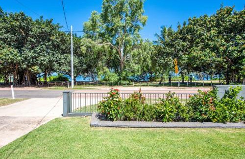 Arcadia Apartment | Island View Apt 1