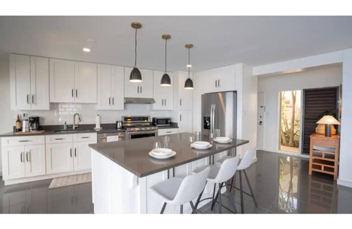 Rosendal Condo | Island View Retreat - Stunning Ocean Views!