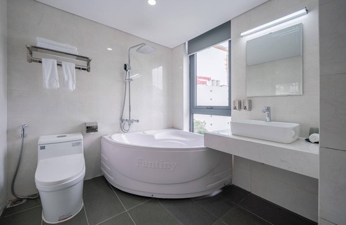 Dich Vong Hotel | Jacayl Hotel - Cau Giay