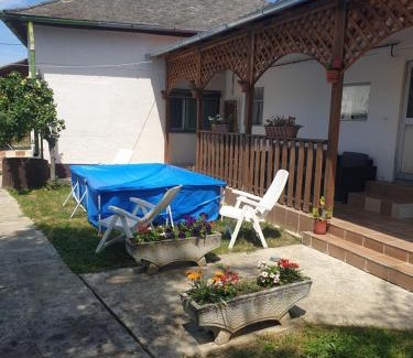 Abadszalok House | Janka vendégház és Apartman