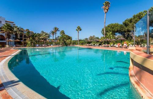 Meia Praia Villa | Jardins Meia Praia 104 by Algarve Golden Properties