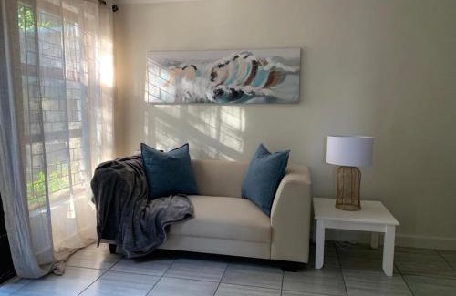 Hunter's Home Apartment | Jay's Snug