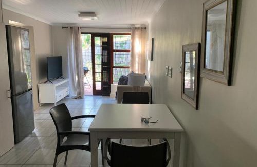 Hunter's Home Apartment | Jay's Snug