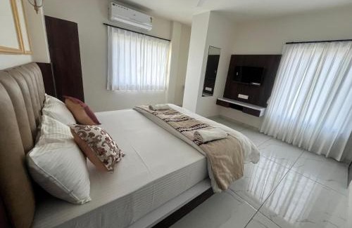 Lake Swaroop Sagar Hotel | Jeel Pearl Hotel