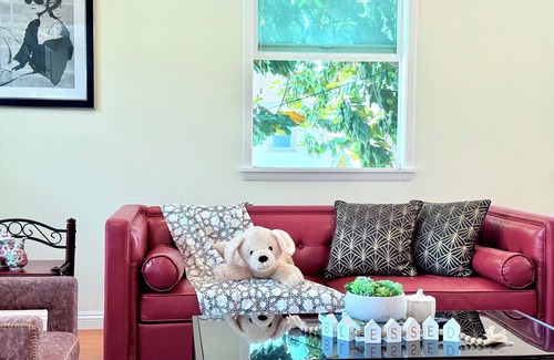 Mid Central House | Jie's choice 3b Cottage on Meridith