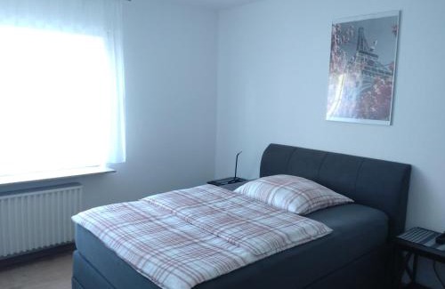 Siershahn House | Jochen's Haus - Guest Rooms - Near Highway