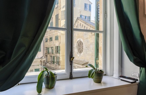 Genoa Historical Centre Apartment | JOIVY Superb Flat Near Ch. Columbus' House