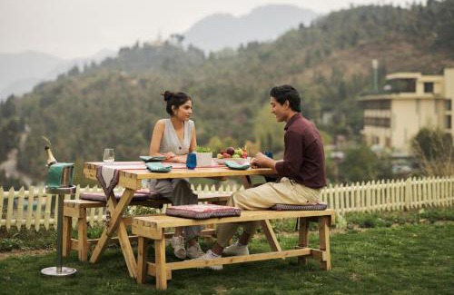 Mussoorie Hotel | JW Marriott Mussoorie Walnut Grove Resort & Spa