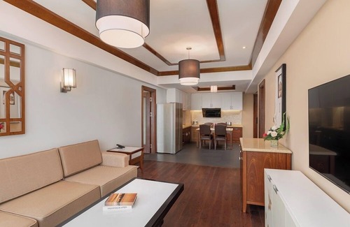 Kandawgyi Lake Area Apartment | Kantharyar Serviced Apartment