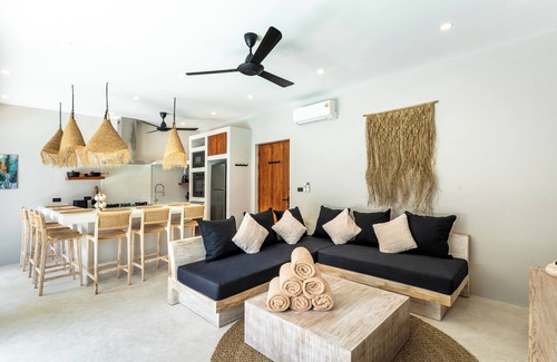 Maret Villa | Karma Shana Residence