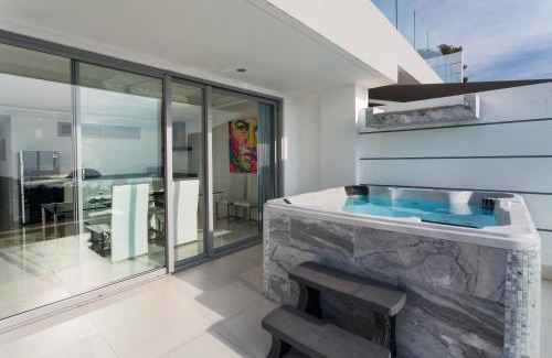 Kata Apartment | Kata Beach TheView luxurious Condonomium