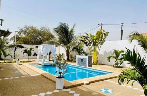 Mbour Villa | KEUR MATY Charmante et Moderne Villa 5 chambres, 5 salles de bains à Warang