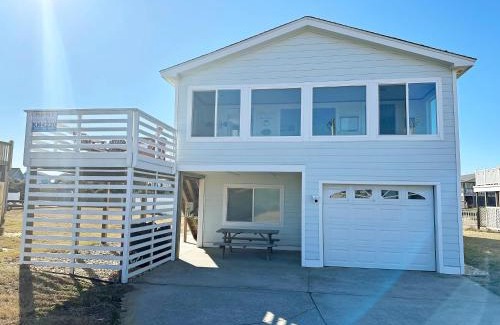 Kitty Hawk House | KH4220- Knotty Pelican