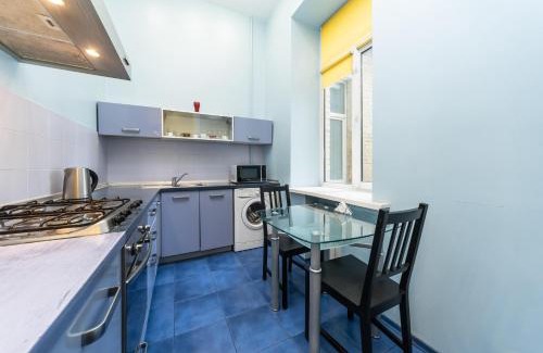 Besarabka Apartment | KievAcccommodation near Gulliver 24h Self Check-in