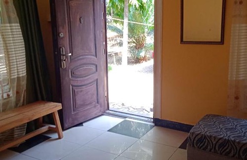 Dar es Salaam House | Kigamboni holiday home near the beach