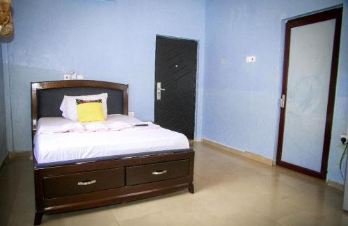 Kumasi House | Kiverly Hotel
